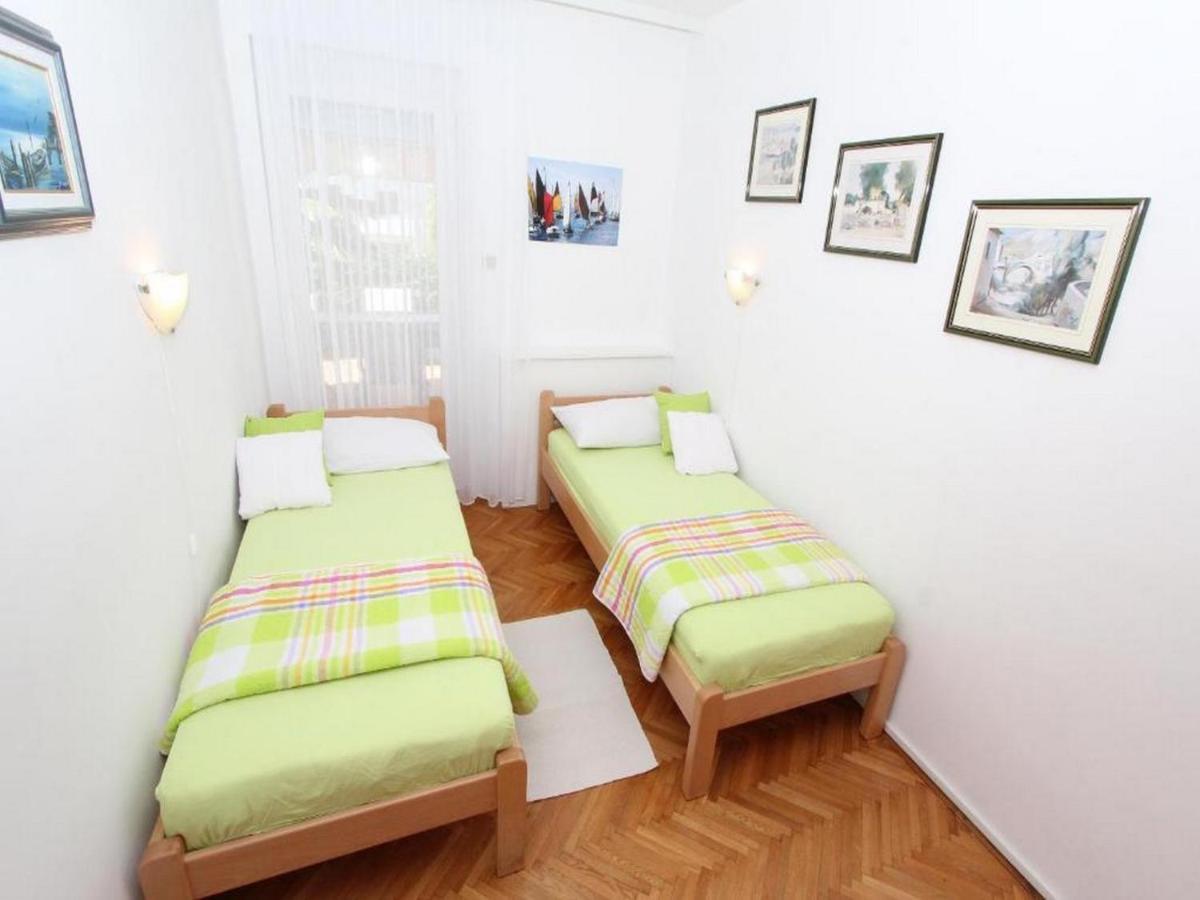 Apartments Frane โรวีน ภายนอก รูปภาพ