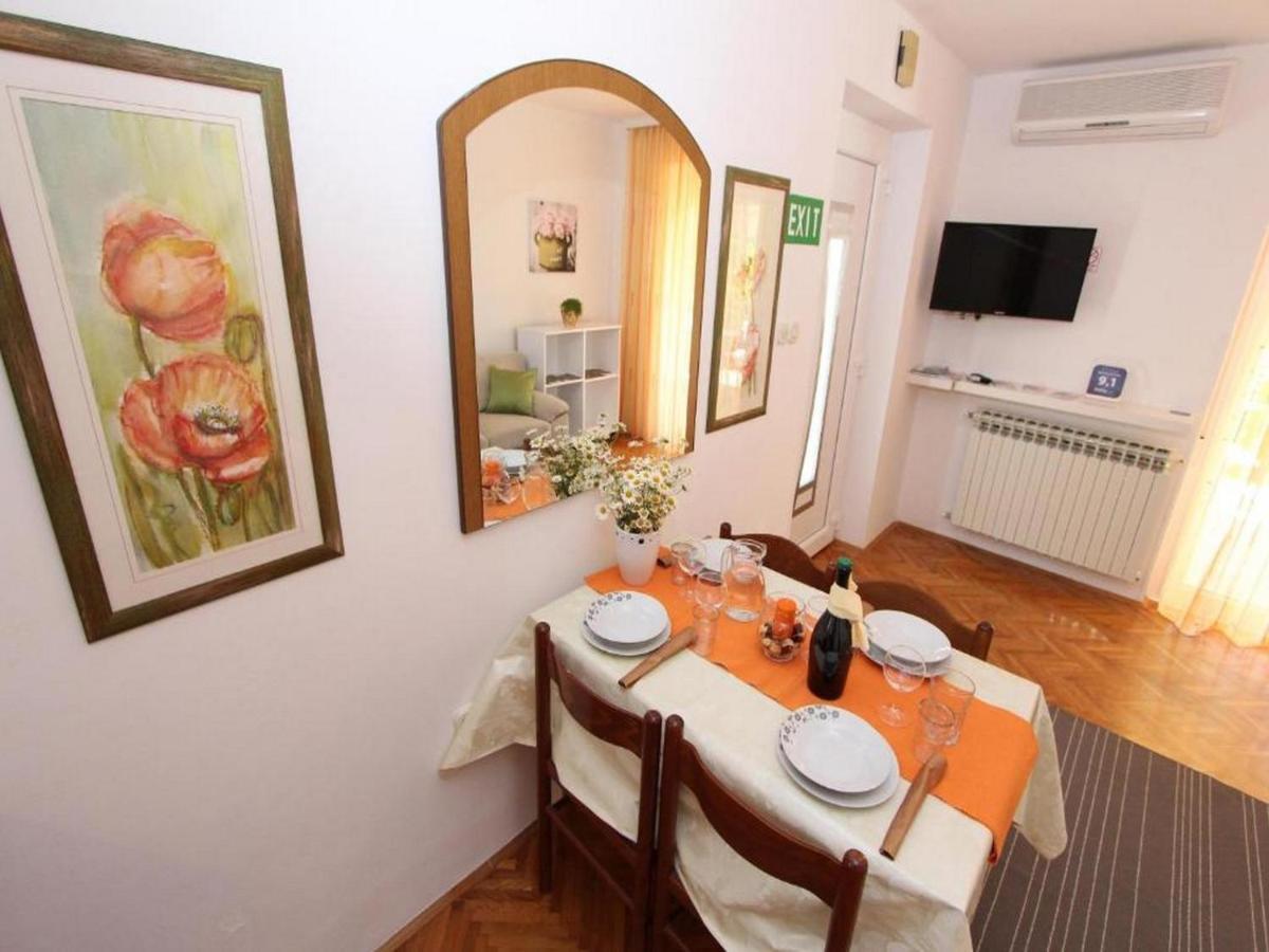 Apartments Frane โรวีน ภายนอก รูปภาพ
