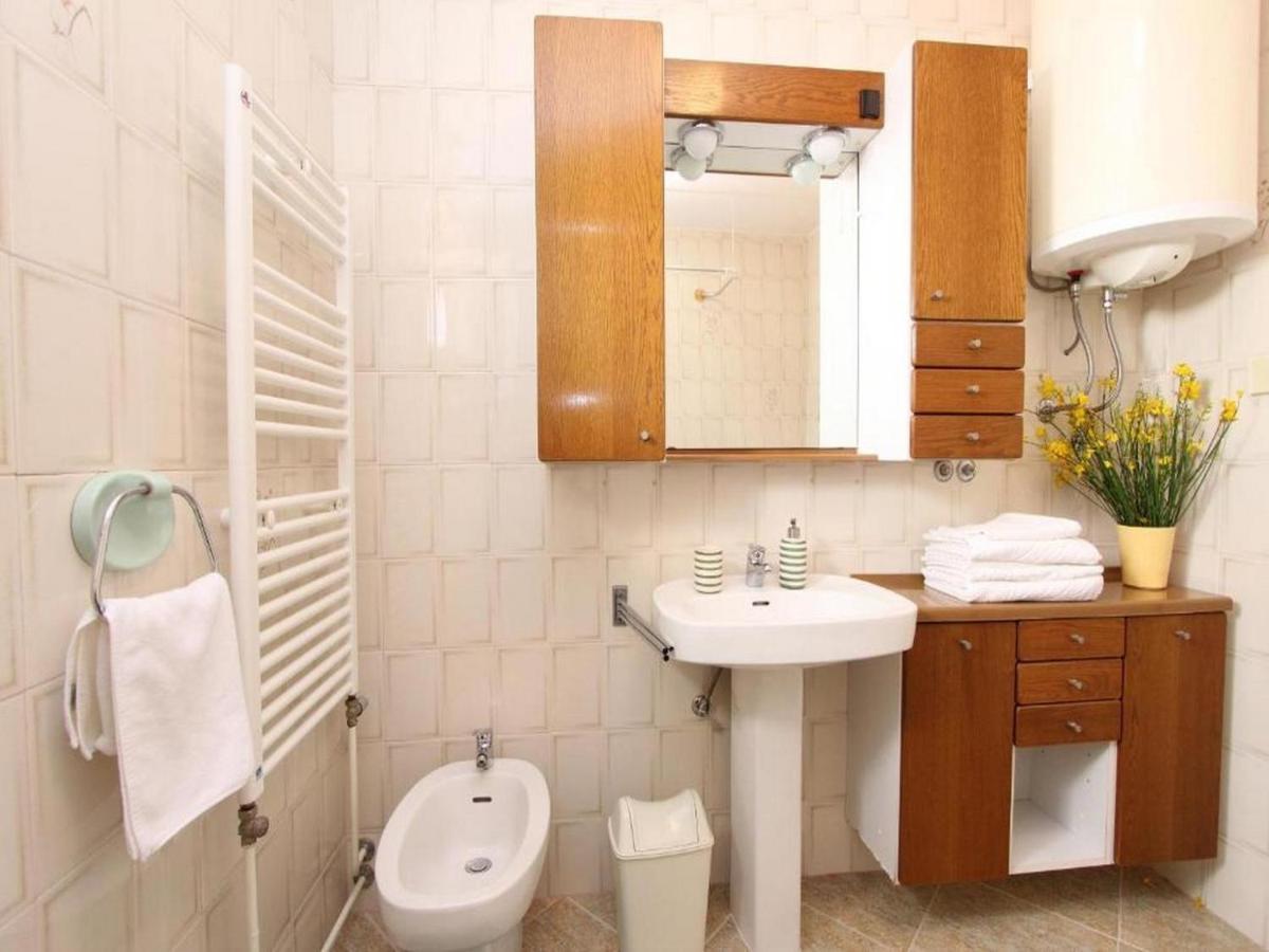 Apartments Frane โรวีน ภายนอก รูปภาพ