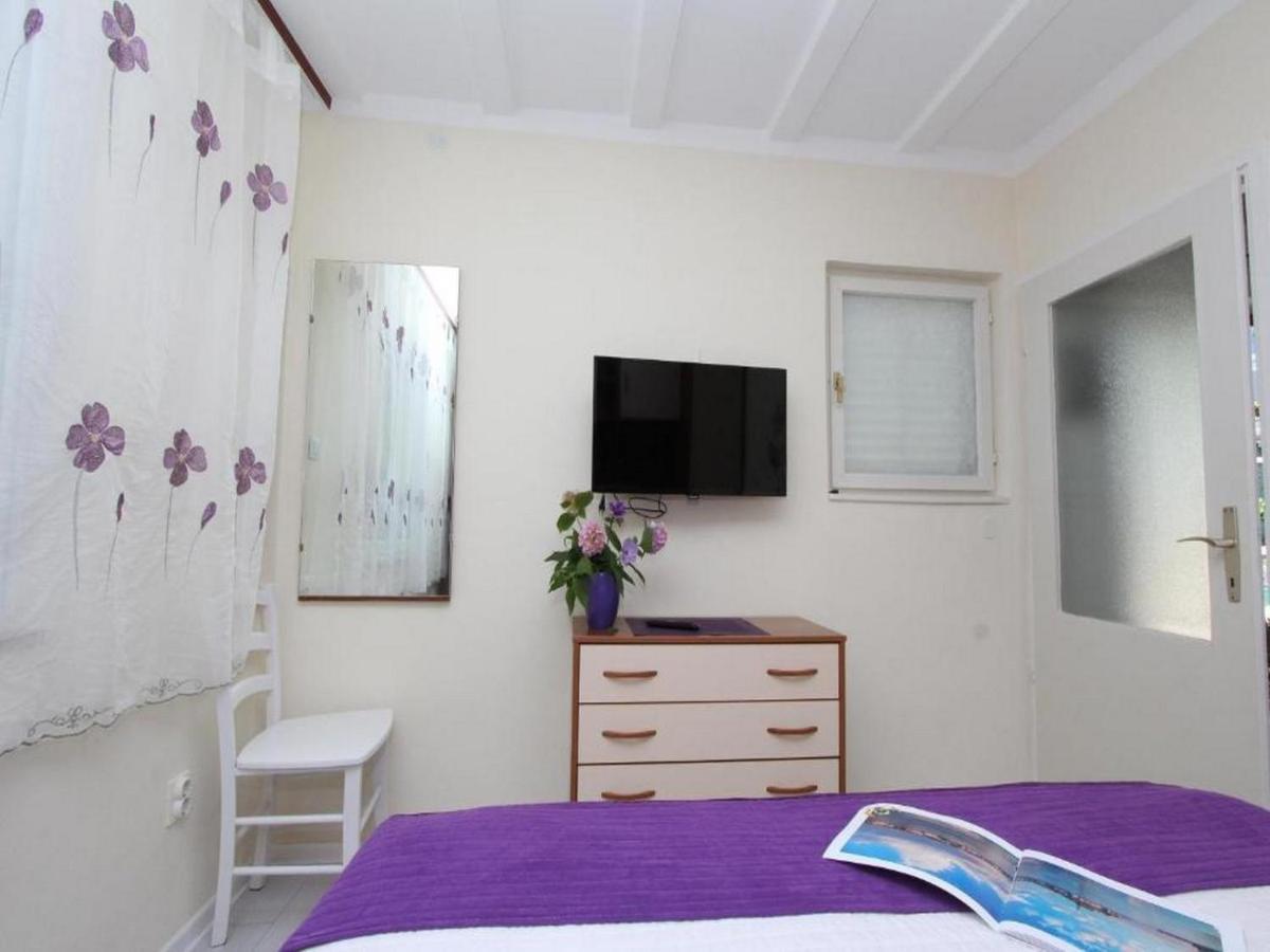 Apartments Frane โรวีน ภายนอก รูปภาพ