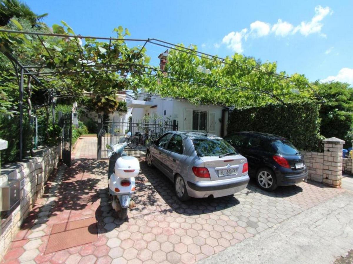 Apartments Frane โรวีน ห้อง รูปภาพ